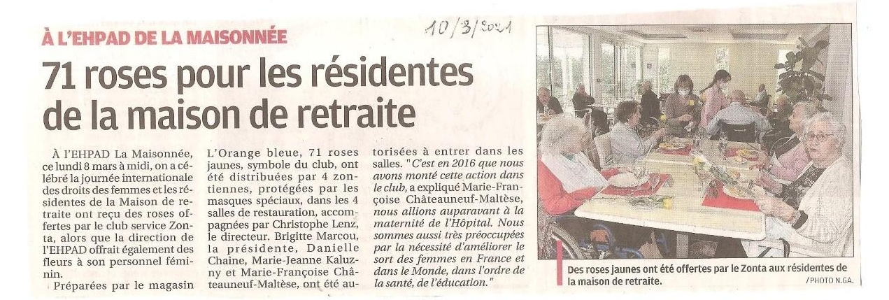 Distribution 71 roses pour les residentes de la maisonnee