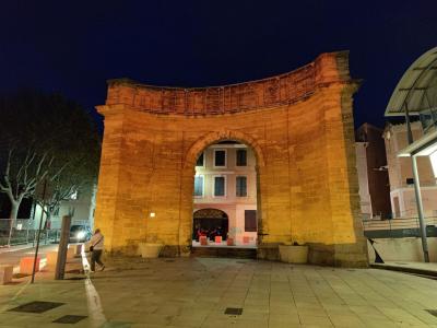 Portaild arles a istres image0